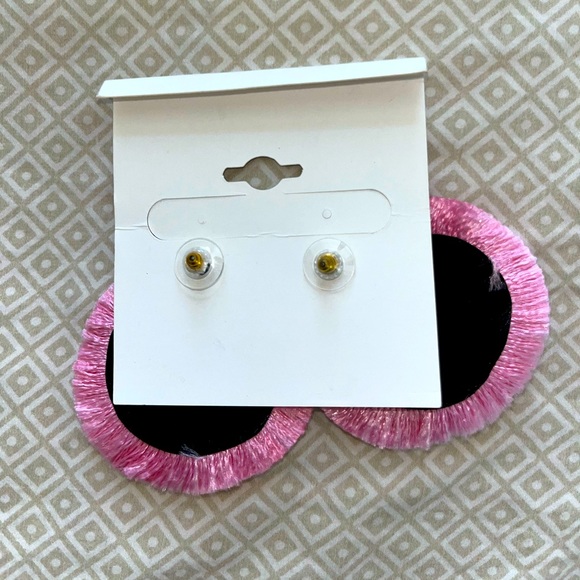 Pink earrings - Picture 2 of 2